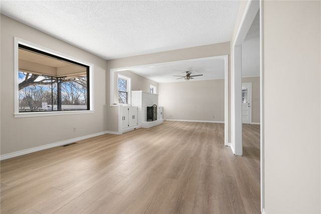 3894 Layton Drive, Harrison, AR 72601