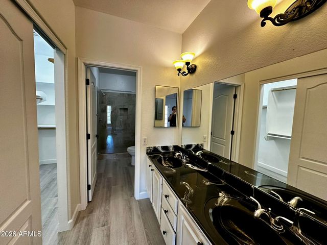 12239 N CHAMA Drive B, Fountain Hills, AZ 85268