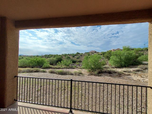 12239 N CHAMA Drive B, Fountain Hills, AZ 85268