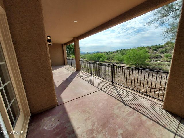 12239 N CHAMA Drive B, Fountain Hills, AZ 85268