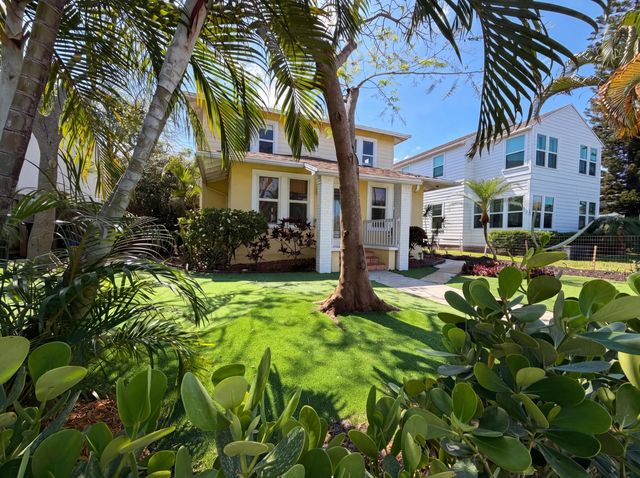 207 S Ocean, Lake Worth Beach, FL 33460