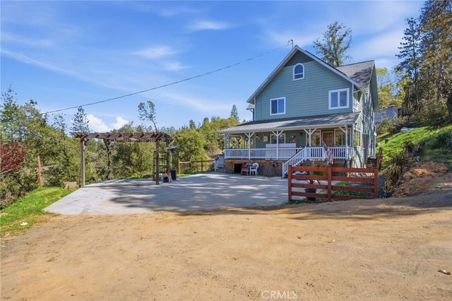 5769 Clouds Rest, Mariposa, CA 95338