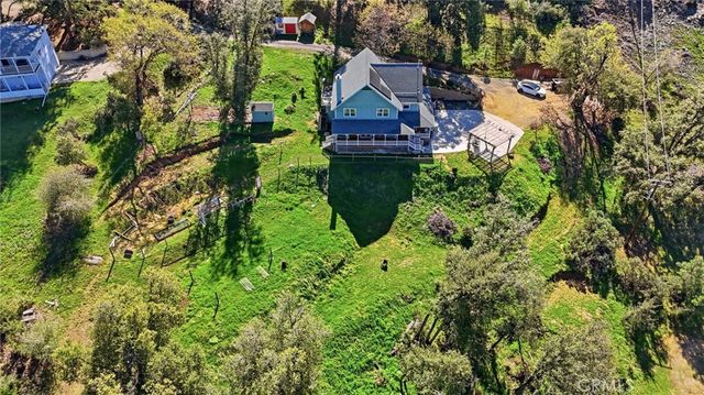 5769 Clouds Rest, Mariposa, CA 95338