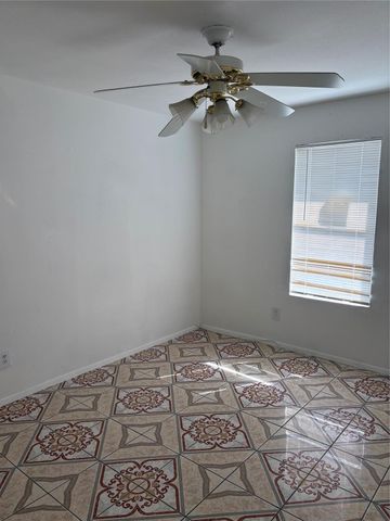 7200 Clarewood Drive 13, Houston, TX 77036