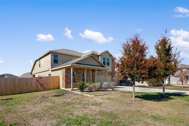 160 Copper LN, Kyle, TX 78640