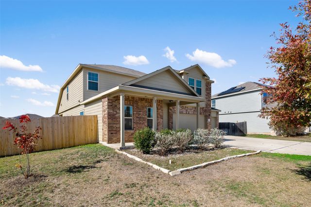 160 Copper LN, Kyle, TX 78640