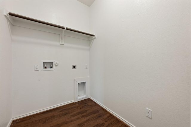 160 Copper LN, Kyle, TX 78640