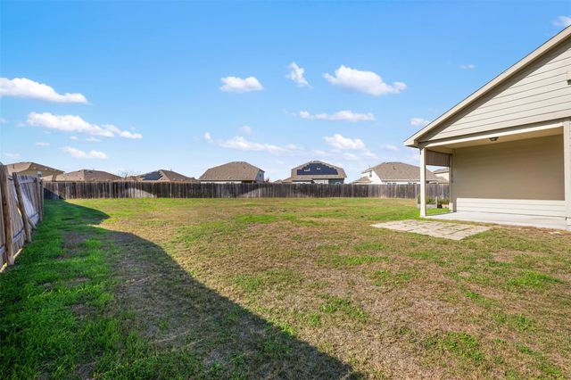 160 Copper LN, Kyle, TX 78640