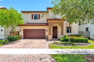 643 SE 37th Ter, Homestead, FL 33033