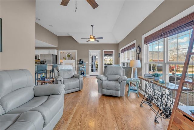 2726 Morton Ln, Smyrna, TN 37167