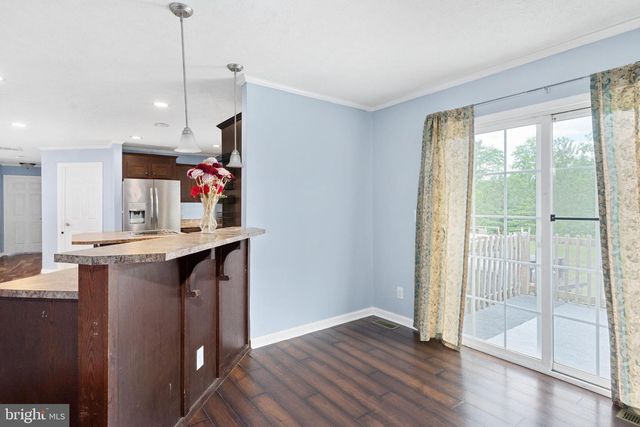 212 BRIAR CIR, Bumpass, VA 23024