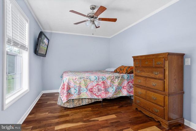212 BRIAR CIR, Bumpass, VA 23024
