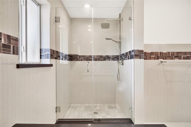 21800 SW 97th Ct, Cutler Bay, FL 33190