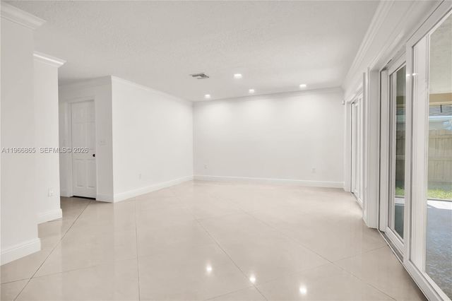 21800 SW 97th Ct, Cutler Bay, FL 33190