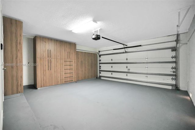 21800 SW 97th Ct, Cutler Bay, FL 33190