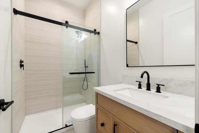 401 East St, Roseville, CA 95678