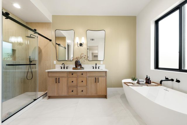 401 East St, Roseville, CA 95678