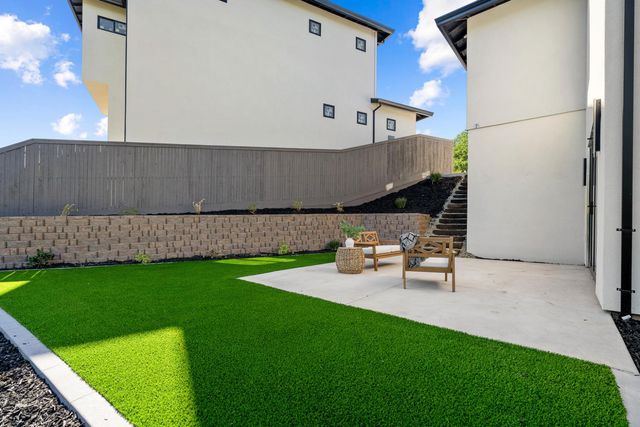 401 East St, Roseville, CA 95678