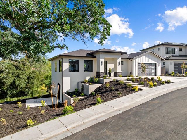 401 East St, Roseville, CA 95678