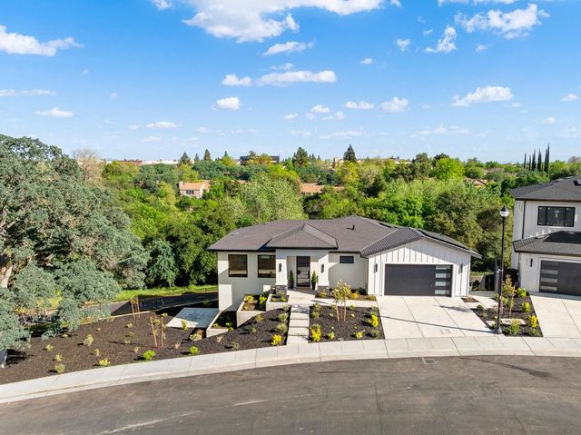 401 East St, Roseville, CA 95678