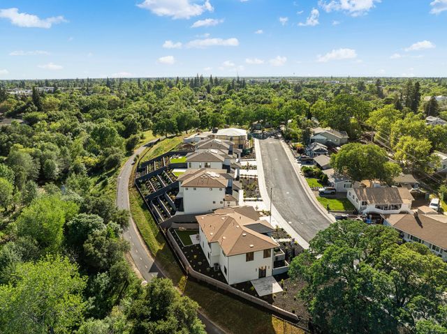 401 East St, Roseville, CA 95678