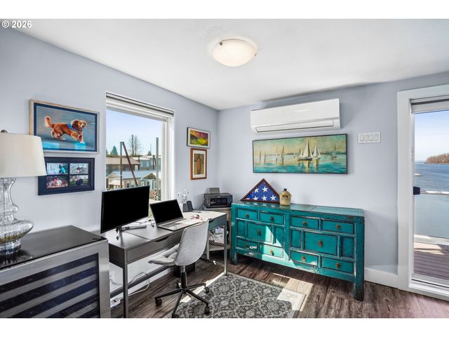 19609 Ne Marine Dr B18, Portland, OR 97230
