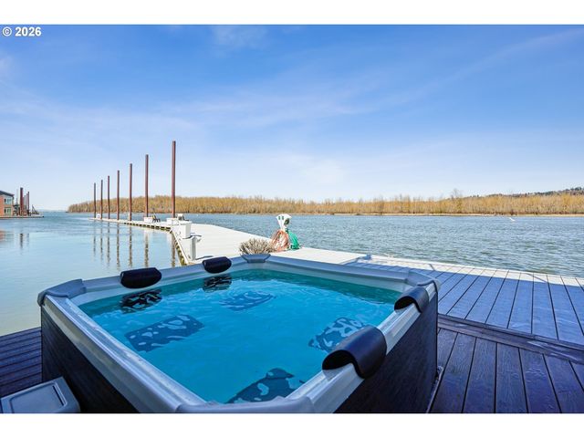 19609 Ne Marine Dr B18, Portland, OR 97230