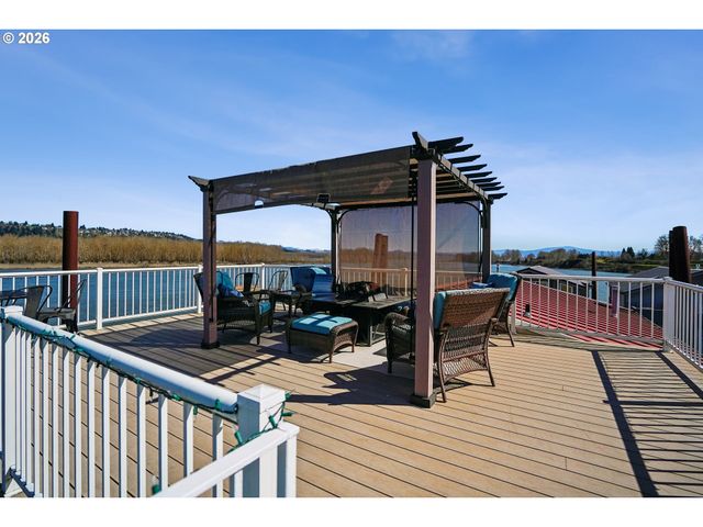 19609 Ne Marine Dr B18, Portland, OR 97230