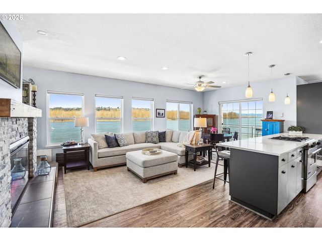 19609 Ne Marine Dr B18, Portland, OR 97230