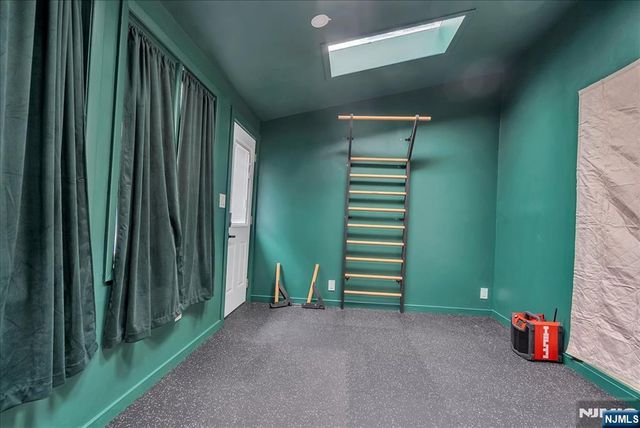 34 Forest Avenue, Montvale, NJ 07645