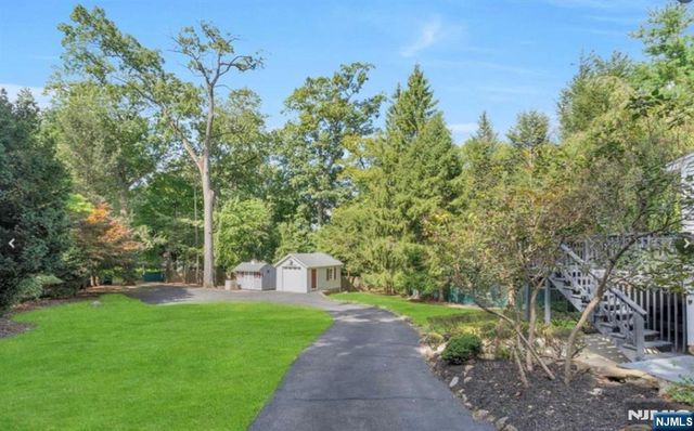 34 Forest Avenue, Montvale, NJ 07645