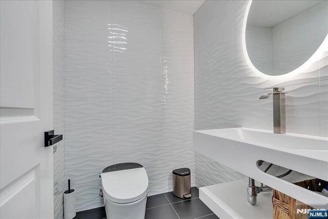 34 Forest Avenue, Montvale, NJ 07645