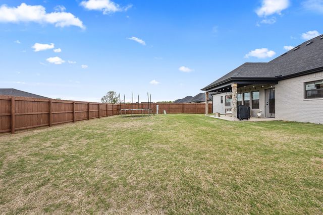 1275 Giulia Avenue, Tontitown, AR 72762