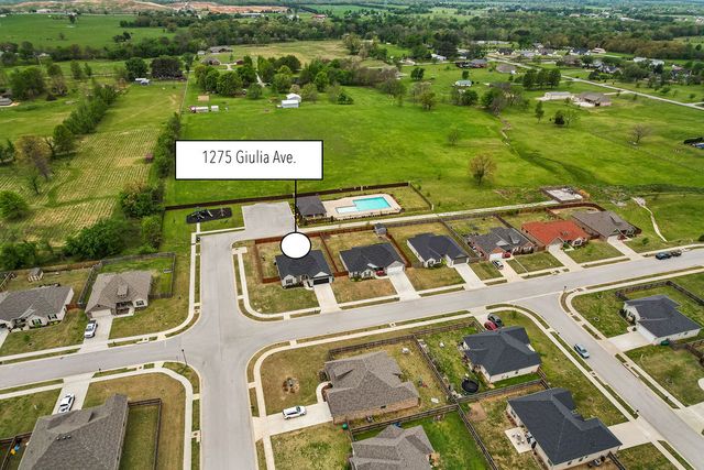 1275 Giulia Avenue, Tontitown, AR 72762