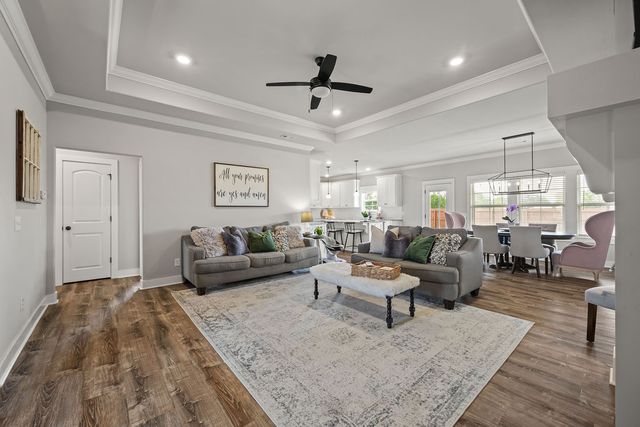 1275 Giulia Avenue, Tontitown, AR 72762
