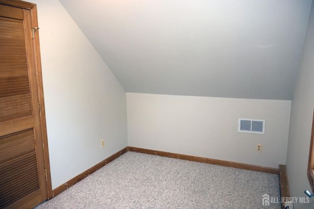 494 Harris Avenue B, Middlesex, NJ 08846