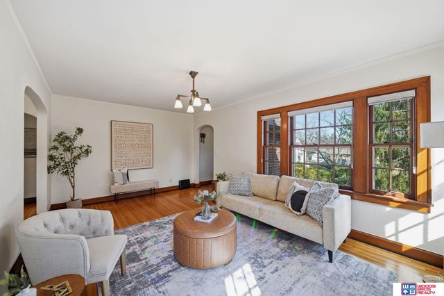 3315 S 17th Street, Lincoln, NE 68502