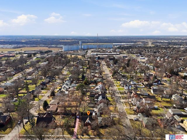 3315 S 17th Street, Lincoln, NE 68502