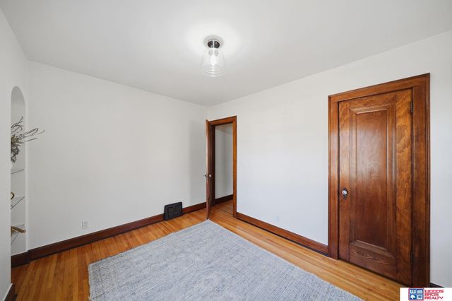 3315 S 17th Street, Lincoln, NE 68502