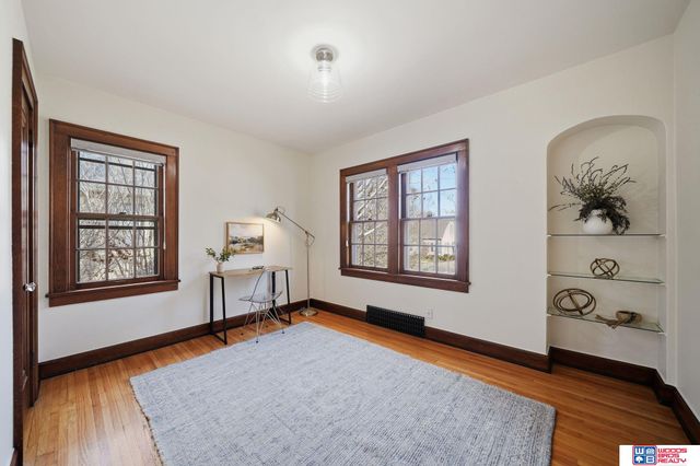 3315 S 17th Street, Lincoln, NE 68502