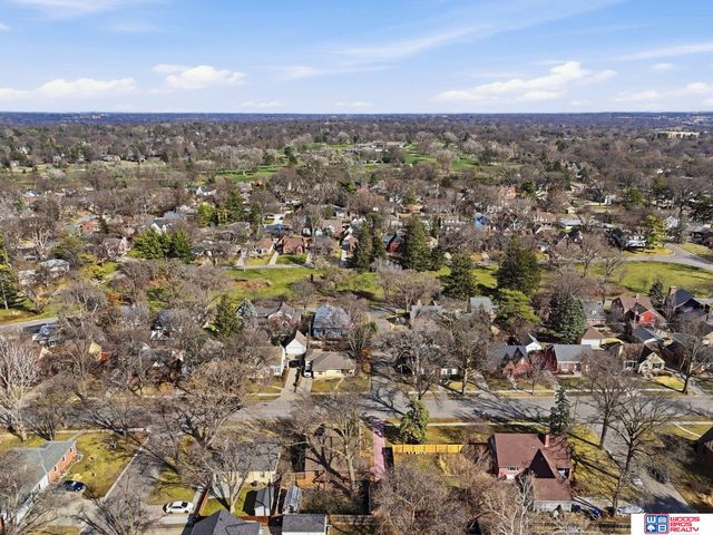 3315 S 17th Street, Lincoln, NE 68502