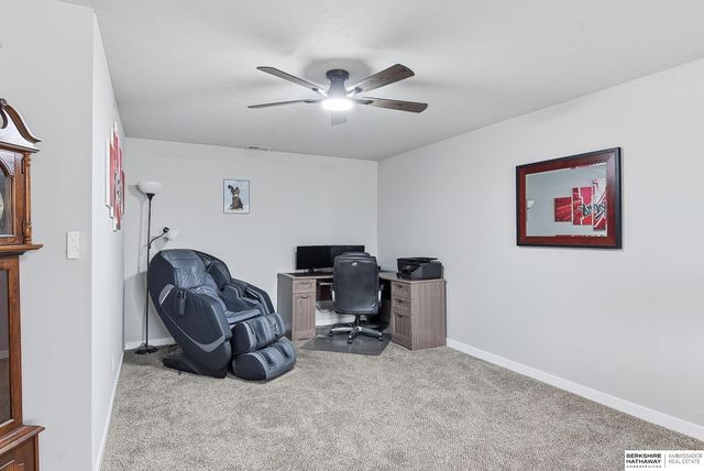 7801 N 147th Avenue, Bennington, NE 68007