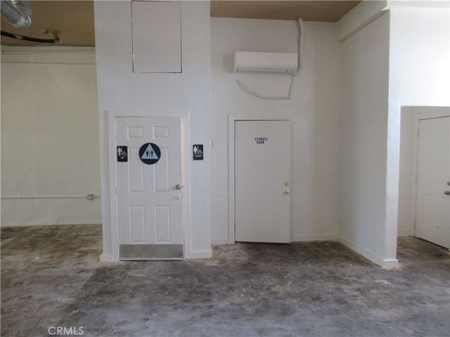 1638 E Compton Boulevard, Compton, CA 90221