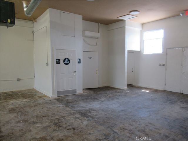 1638 E Compton Boulevard, Compton, CA 90221