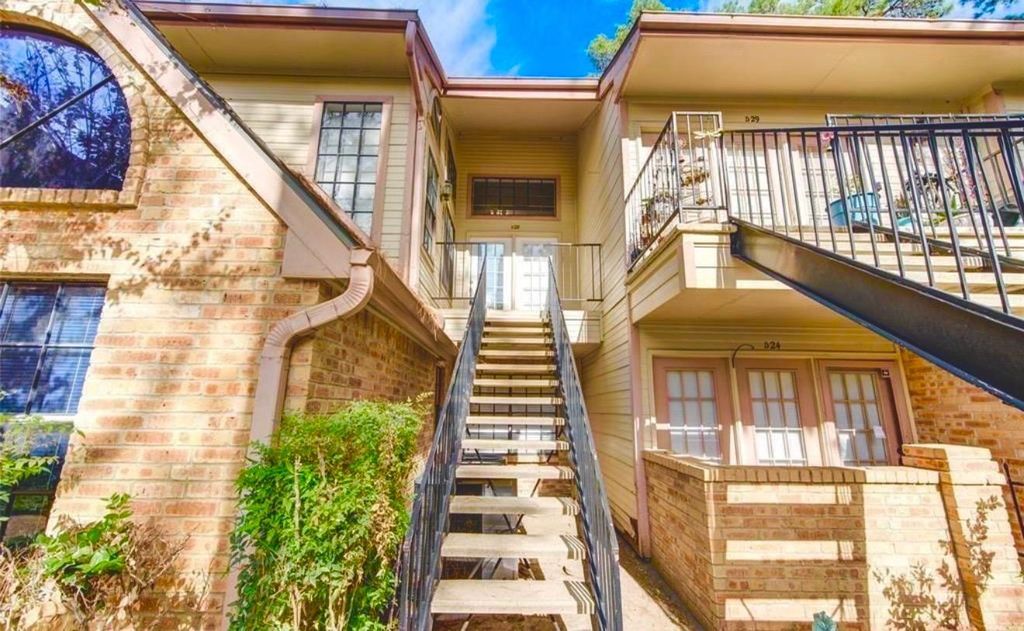 16800 Sugar Pine Drive D 28, Houston, TX 77090