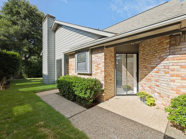 4010 Rive Lane, Addison, TX 75001