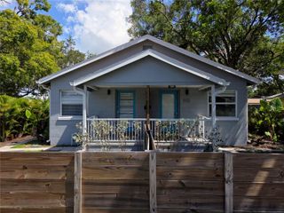 857 22ND AVENUE N 857, St Petersburg, FL 33704