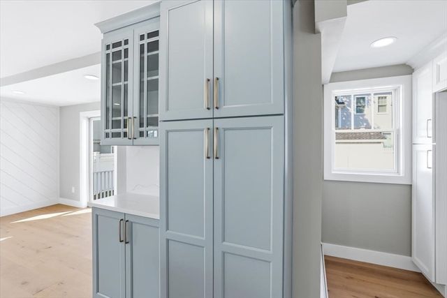 10 Vesper Ave, Falmouth, MA 02540