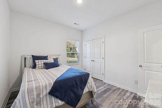 3567 Farmfield Drive, Claremont, NC 28610