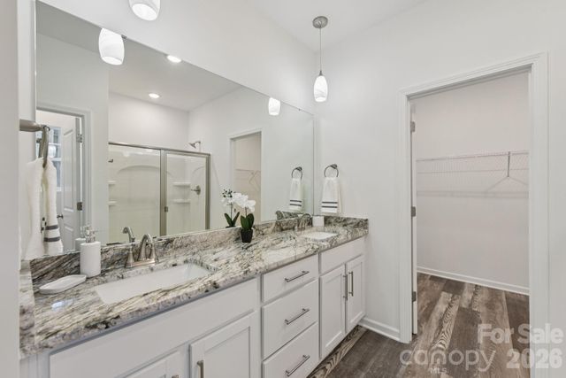 3567 Farmfield Drive, Claremont, NC 28610